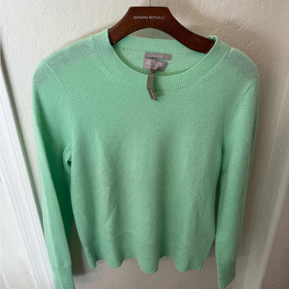 J. Crew Light Green Women's Crew Neck Cashmere Sweater